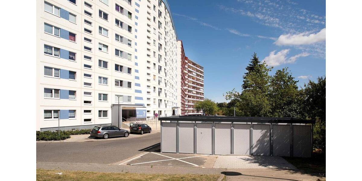 Etagenwohnung Neubrandenburg - 2 Zimmer, 66 m&sup2;, 587&euro; | Angebot:25148109