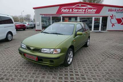 Nissan Almera 54.460 km 1.950 &euro; Altentreptow 17087