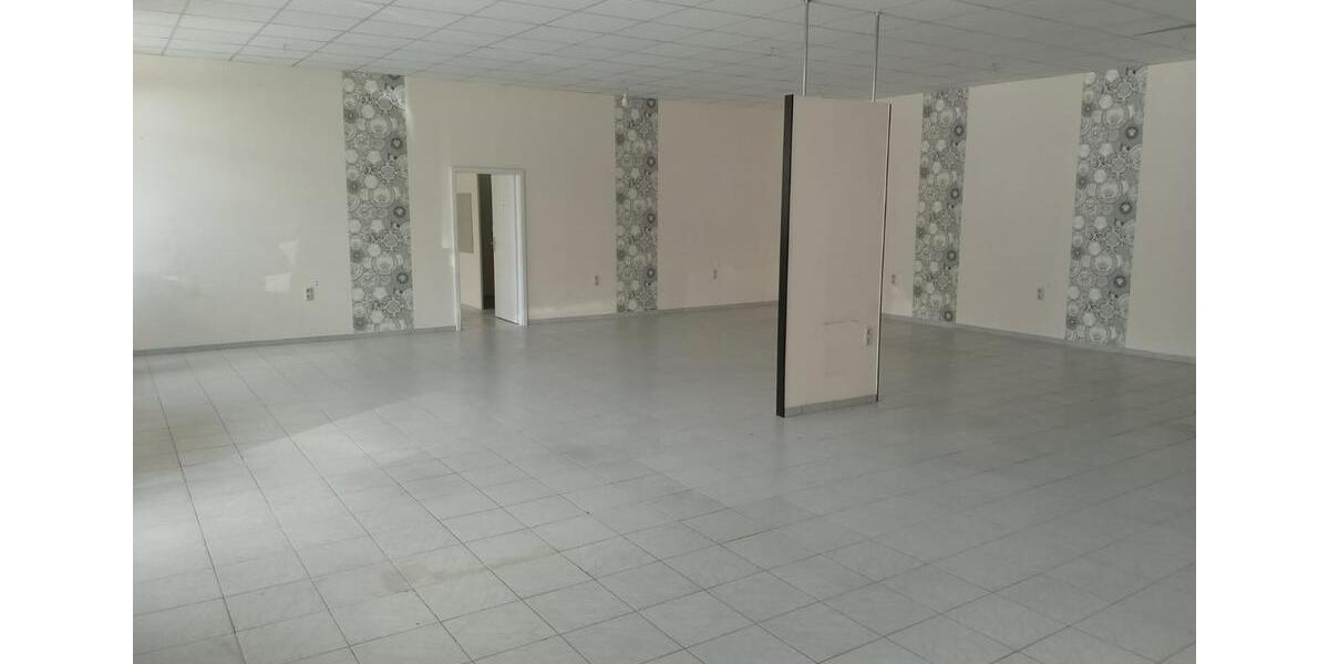 Gewerbeobjekt Neubrandenburg Carlshöhe - 2.261&euro; | Angebot:22220965