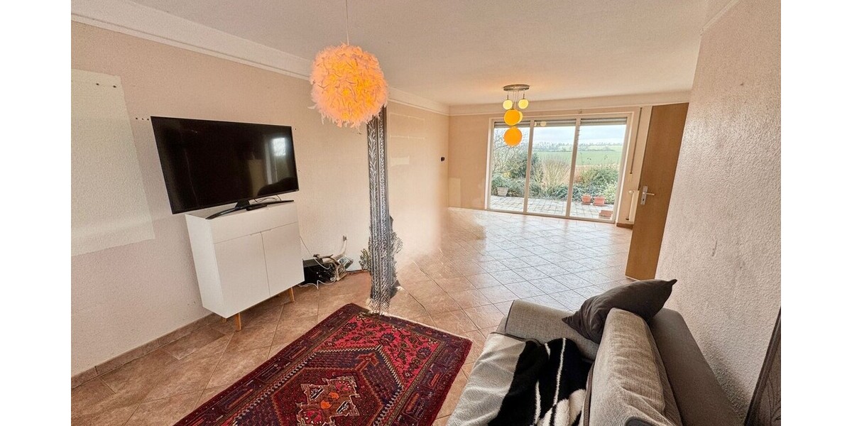 HORN IMMOBILIEN ++ Einfamilienhaus in Randlage mit tollem Weitblick in Kaluberhof, 14 km bis NB - Einfamilienhaus Groß Teetzleben / Kaluberhof Kaluberhof | Angebot:24221358