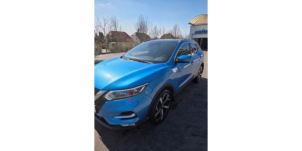 Nissan Qashqai 28.000 km 20.500 &euro; Neubrandenburg 17033