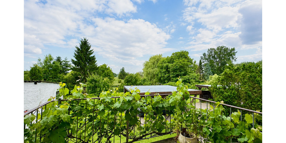 HORN IMMOBILIEN ++ charmantes Zweifamilienhaus in Klein Helle, nur 15 min bis Neubrandenburg - Zweifamilienhaus Klein Helle Klein Helle | Angebot:27443035