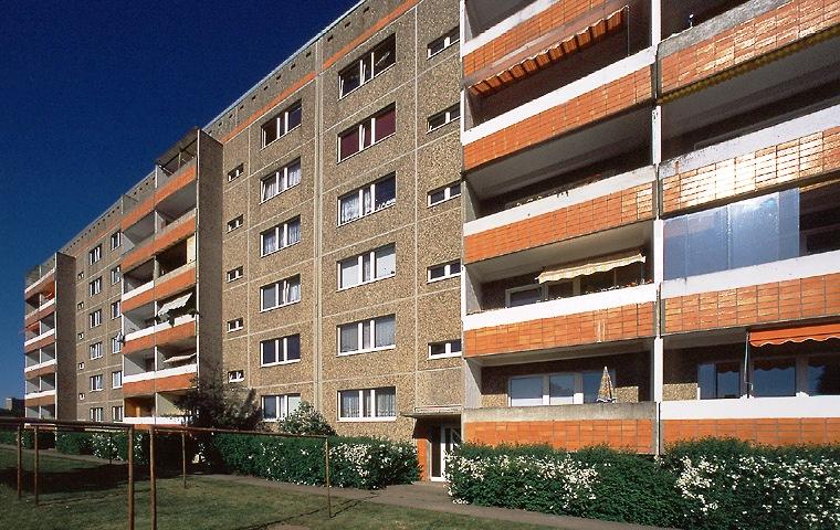 Etagenwohnung Neubrandenburg Datzeberg - 2 Zimmer, 46 m&sup2;, 223&euro; | Angebot:26143957