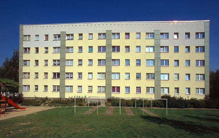 Etagenwohnung Neubrandenburg Carlshöhe - 3 Zimmer, 63 m&sup2;, 322&euro; | Angebot:25364321