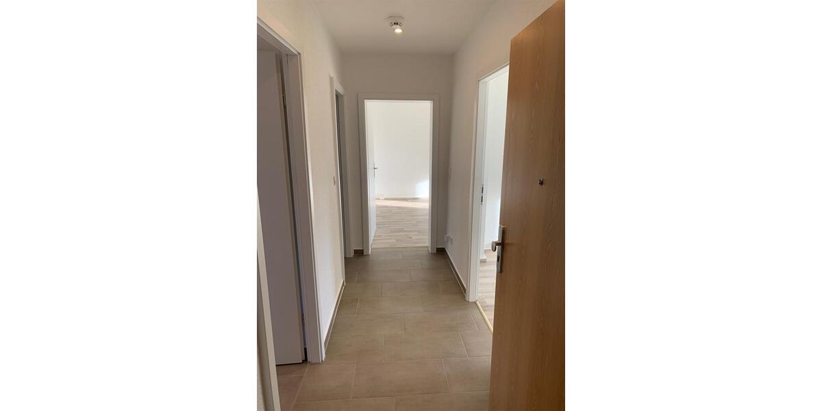 Etagenwohnung Neustrelitz - 3 Zimmer, 59 m&sup2;, 503&euro; | Angebot:23147025