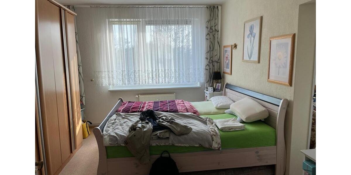 Etagenwohnung Stavenhagen - 3 Zimmer, 64 m&sup2;, 320&euro; | Angebot:26004978