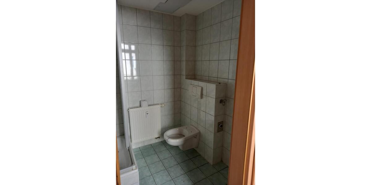 Erdgeschoßwohnung Neustrelitz - 1 Zimmer, 36 m&sup2;, 284&euro; | Angebot:25714377