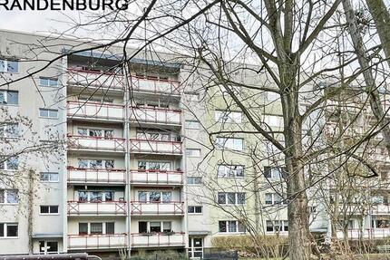 Wohnung Neubrandenburg - 4 Zimmer, 76 m&sup2;, 494&euro; | Angebot:25355938