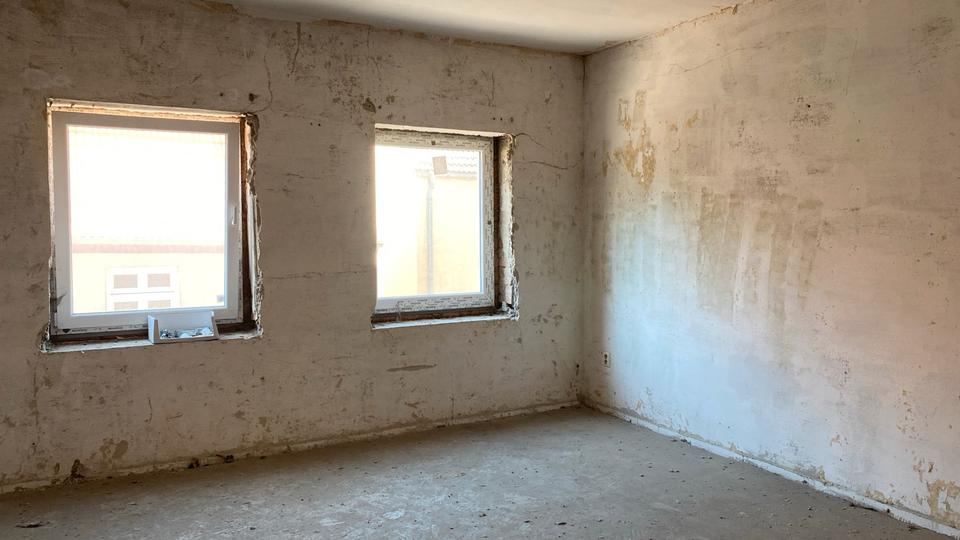 Mehrfamilienhaus, Wohnhaus Neubrandenburg - 12 Zimmer, 280 m&sup2;, 69.000&euro; | Angebot:26700987