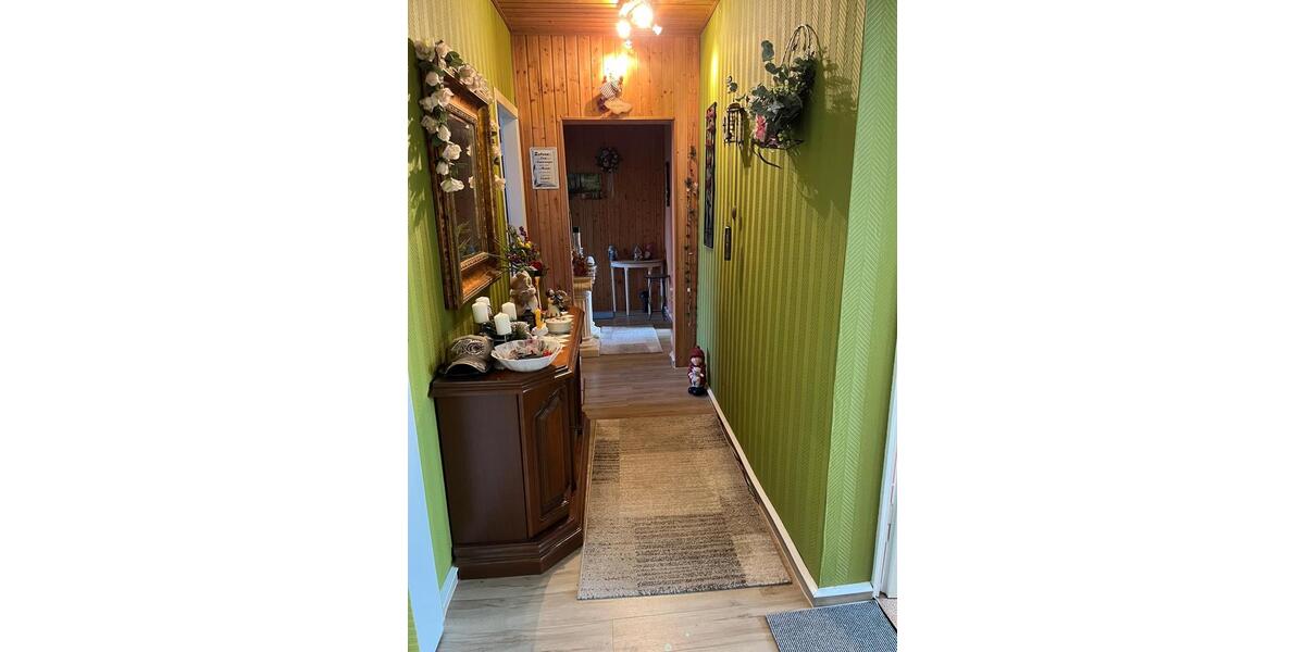 Etagenwohnung Stavenhagen - 3 Zimmer, 64 m&sup2;, 320&euro; | Angebot:26004978