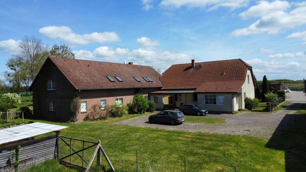 Einfamilienhaus Lichtenberg Lichtenberg - 15 Zimmer, 340 m&sup2;, 375.000&euro; | Angebot:20802677