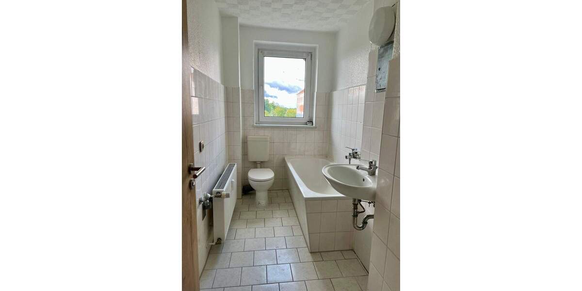 Etagenwohnung Rosenow - 3 Zimmer, 58 m&sup2;, 300&euro; | Angebot:25665468