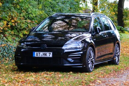 VW Golf 143.000 km 14.500 &euro; Siedenbollentin 17089