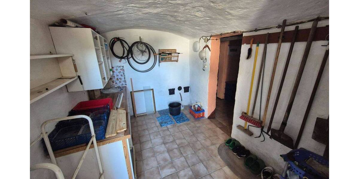 Mehrfamilienhaus, Wohnhaus Neubrandenburg Vogelviertel - 4 Zimmer, 95 m&sup2;, 195.000&euro; | Angebot:26544302