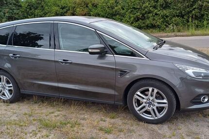 Ford S-Max 87.000 km 17.500 &euro; Trollenhagen 17039
