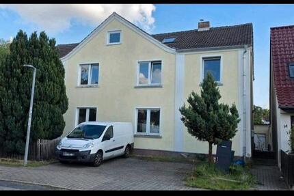 Wohnung Neubrandenburg Datzeberg - 5 Zimmer, 110 m&sup2;, 1.550&euro; | Angebot:27641706