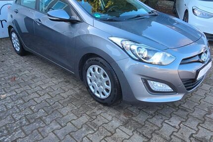 Hyundai i30 147.000 km 5.990 &euro; Neubrandenburg 17036
