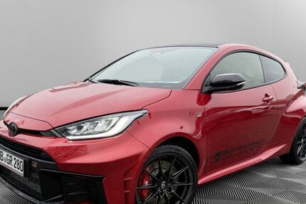 Toyota Yaris 1.500 km 49.990 &euro; Neubrandenburg 17034