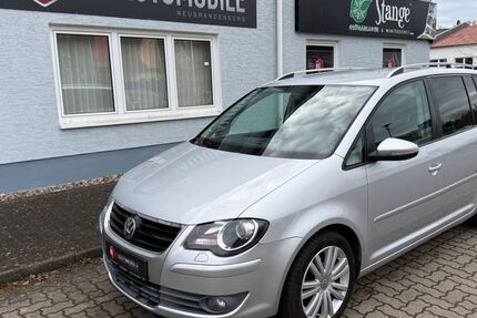 VW Touran 124.800 km 8.499 &euro; Neubrandenburg 17034