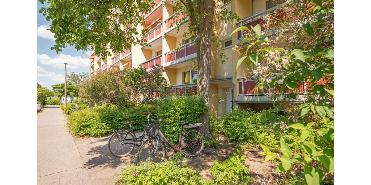 Etagenwohnung Neubrandenburg Datzeberg - 3 Zimmer, 63 m&sup2;, 339&euro; | Angebot:25988894