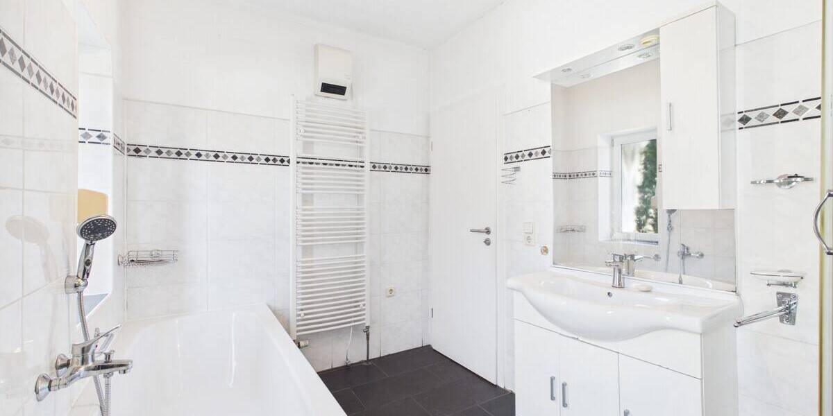 Einfamilienhaus Penzlin / Carlstein Penzlin - 5 Zimmer, 139 m&sup2;, 190.000&euro; | Angebot:26015229