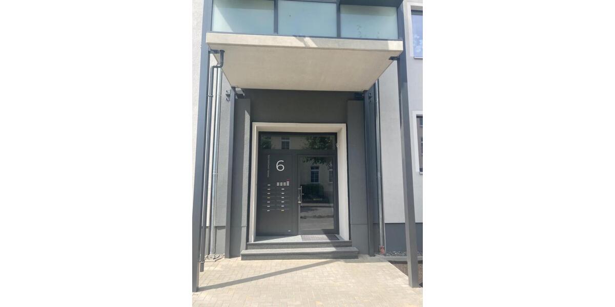 Etagenwohnung Neustrelitz - 2 Zimmer, 78 m&sup2;, 672&euro; | Angebot:23860214