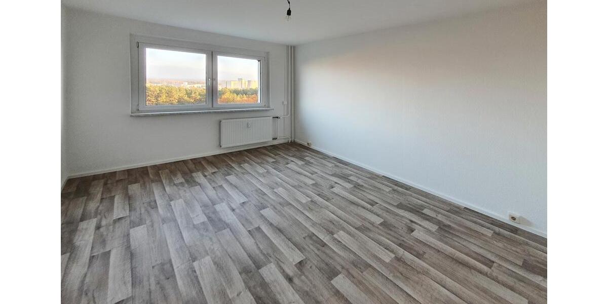 Etagenwohnung Neubrandenburg Datzeberg - 3 Zimmer, 69 m&sup2;, 278&euro; | Angebot:26675540