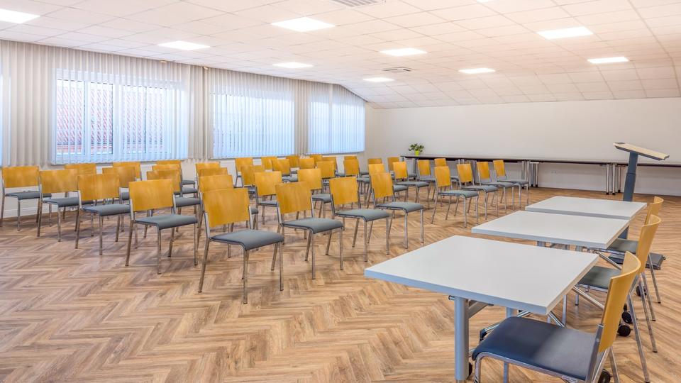 Gewerbeobjekt Neubrandenburg Datzeberg - 300&euro; | Angebot:26463541
