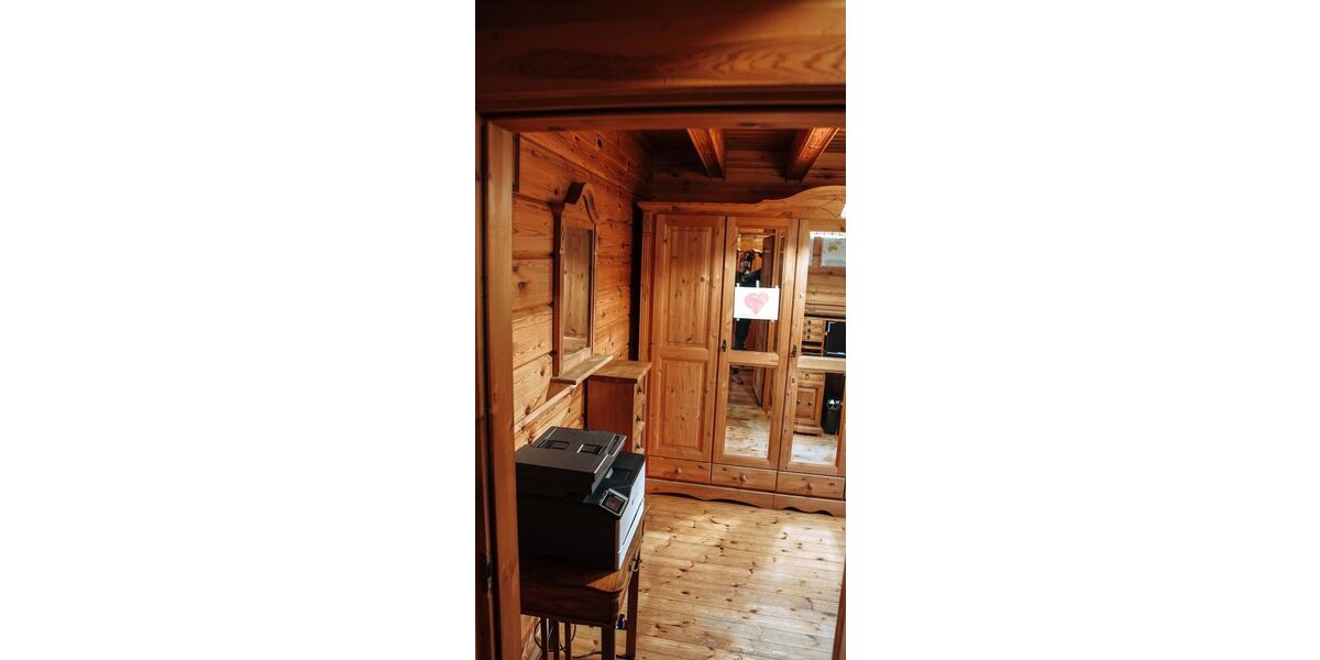 Provisionsfrei* Blockbohlenhaus mit Solaranlage & großem Grundstück - Wohnen im Naturparadies von Rühlow (Sponholz) - Einfamilienhaus Rühlow Rühlow | Angebot:26256230