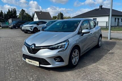 Renault Clio 59.700 km 11.450 &euro; Rosenow 17091