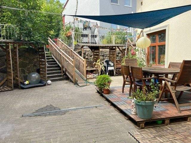 Einfamilienhaus Burg Stargard - 1 Zimmer, 320 m&sup2;, 399.000&euro; | Angebot:25747571