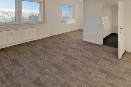 Wohnung Neubrandenburg Datzeberg - 1 Zimmer, 32 m&sup2;, 208&euro; | Angebot:26676794