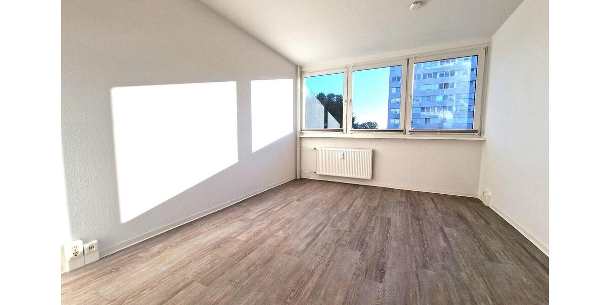 Etagenwohnung Neubrandenburg - 1 Zimmer, 24 m&sup2;, 266&euro; | Angebot:24713263