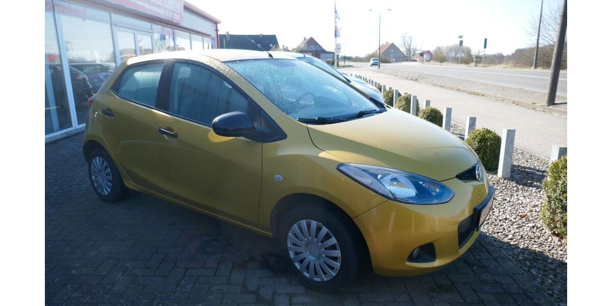 Mazda 2 140.500 km 3.990 &euro; Altentreptow 17087