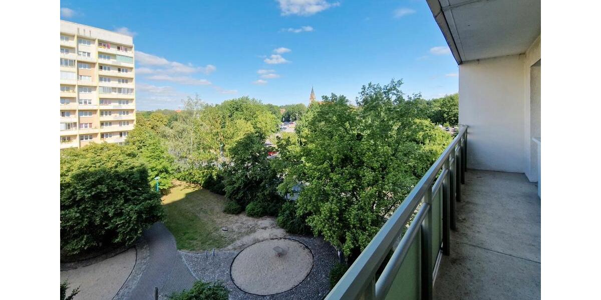 Etagenwohnung Neubrandenburg - 2 Zimmer, 52 m&sup2;, 460&euro; | Angebot:25999806