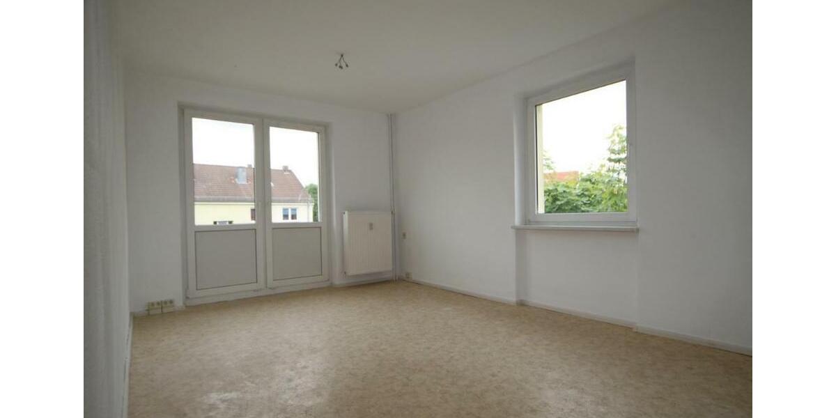 Etagenwohnung Neubrandenburg - 3 Zimmer, 53 m&sup2;, 379&euro; | Angebot:25791132