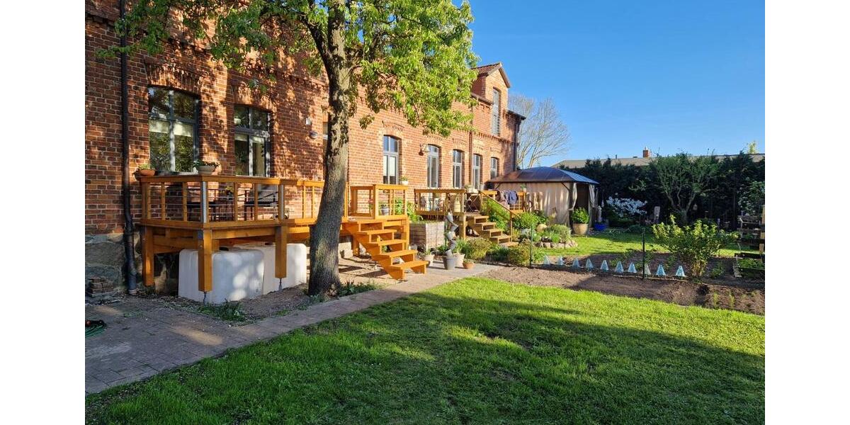 Mehrfamilienhaus, Wohnhaus Rosenow - 12 Zimmer, 403 m&sup2;, 360.000&euro; | Angebot:26033346