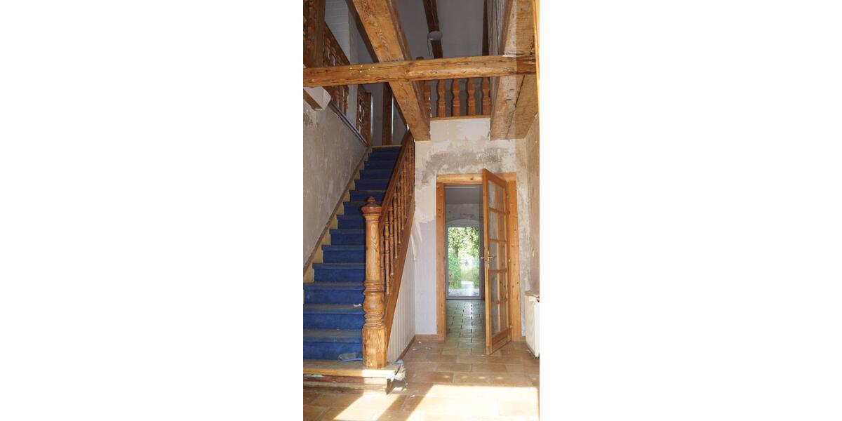 Einfamilienhaus Friedland - 7 Zimmer, 189 m&sup2;, 170.000&euro; | Angebot:26960560