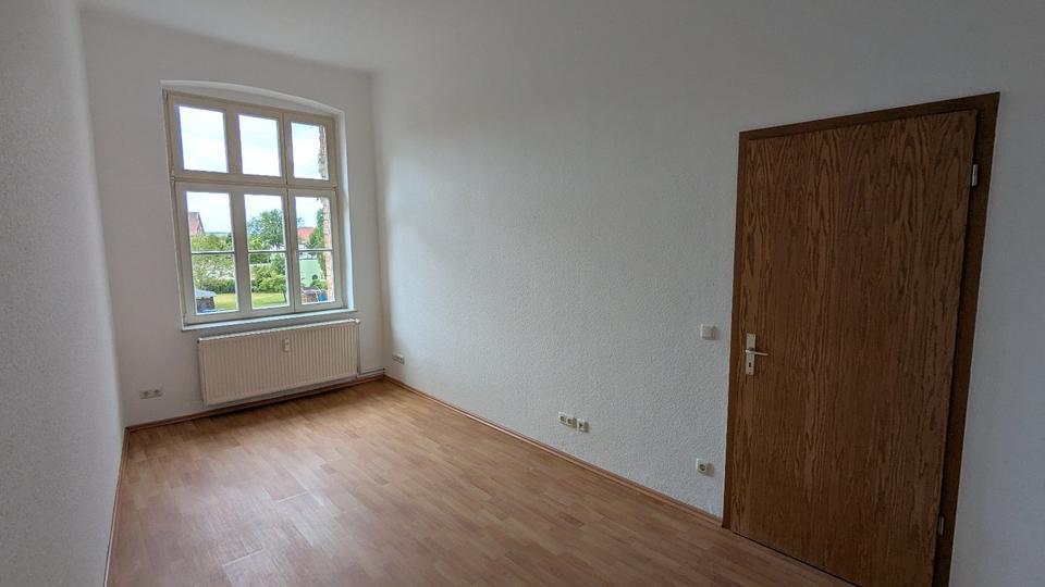 Etagenwohnung Neustrelitz - 3 Zimmer, 73 m&sup2;, 610&euro; | Angebot:24695197