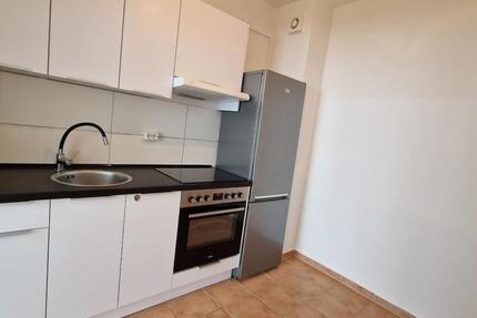 Wohnung Neubrandenburg - 2 Zimmer, 48 m&sup2;, 411&euro; | Angebot:21980423
