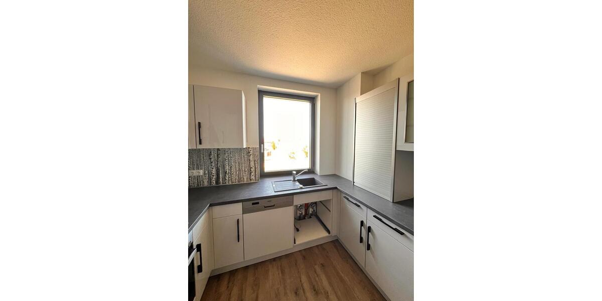 Etagenwohnung Neustrelitz - 2 Zimmer, 78 m&sup2;, 672&euro; | Angebot:23860214