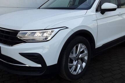 VW Tiguan 80.291 km 23.890 &euro; Altentreptow 17087