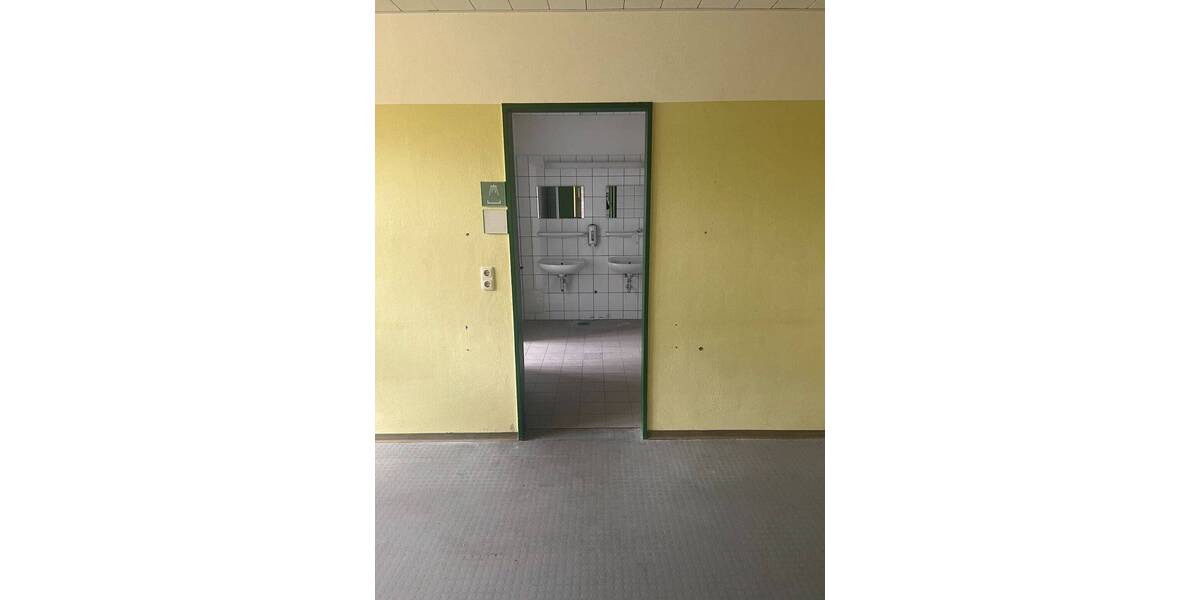 Gewerbeobjekt Stavenhagen OT Basepohl Stavenhagen, Reuterstadt - 165.000&euro; | Angebot:25769783