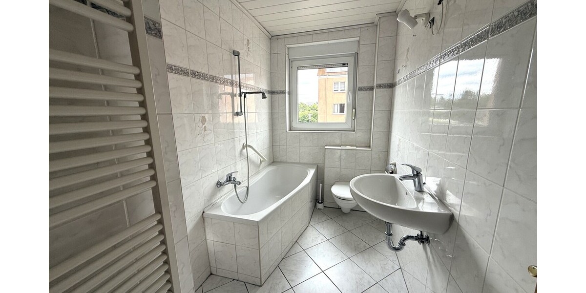 Selbst wohnen oder vermieten - Etagenwohnung Neustrelitz | Angebot:27259955