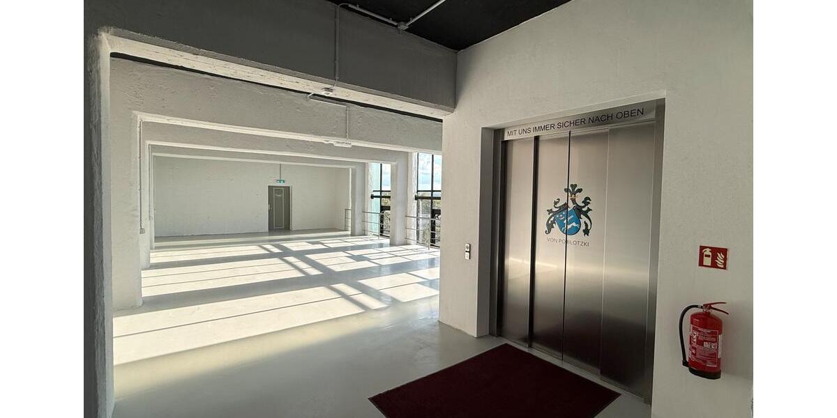 Gewerbeobjekt Neubrandenburg Datzeberg - 3&euro; | Angebot:22985373