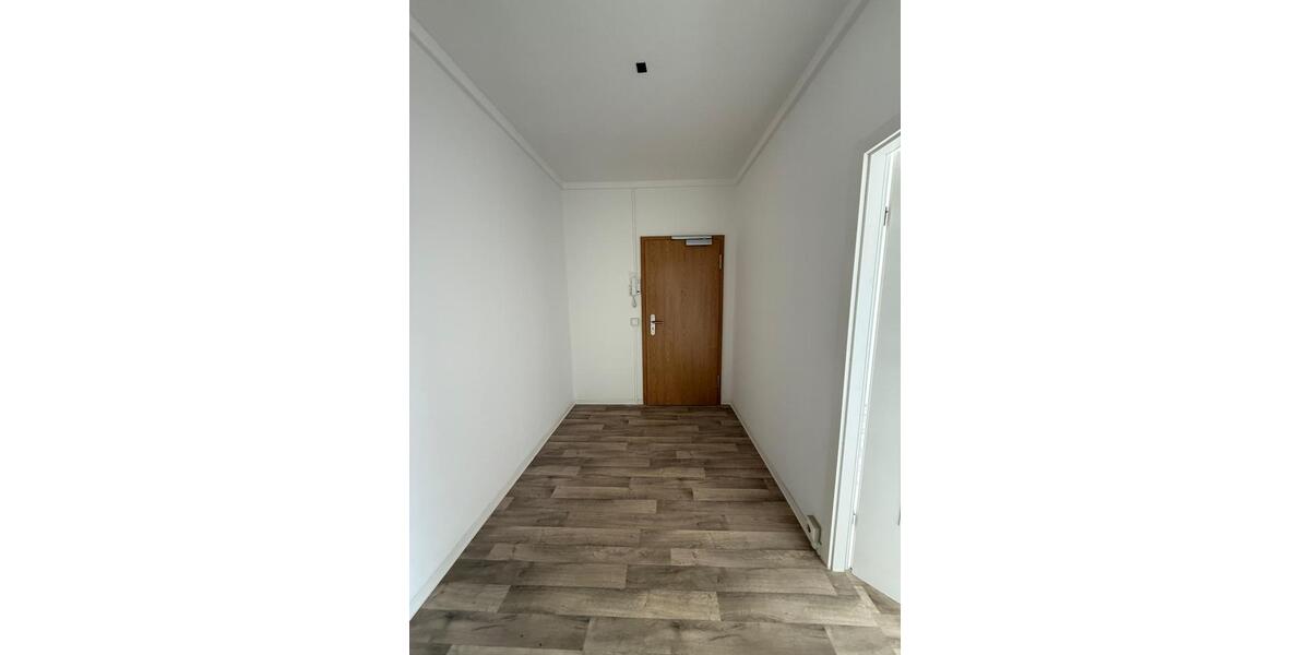 Etagenwohnung Burg Stargard - 3 Zimmer, 69 m&sup2;, 412&euro; | Angebot:22742423