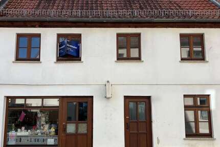 Haus Stavenhagen - 6 Zimmer, 80 m&sup2;, 140.000&euro; | Angebot:25448794