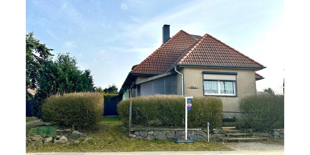 HORN IMMOBILIEN ++ Doppelhaushälfte mit großem Grundstück in Burg Stargard Quastenberg - Doppelhaushälfte Burg Stargard | Angebot:25821902