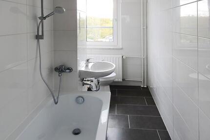 Wohnung Neubrandenburg Carlshöhe - 4 Zimmer, 78 m&sup2;, 534&euro; | Angebot:25750669