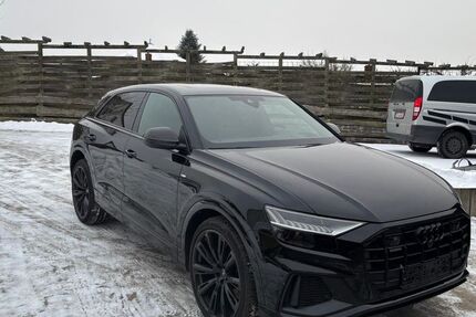 Audi Q8 5.950 km 76.000 &euro; Neustrelitz 17235